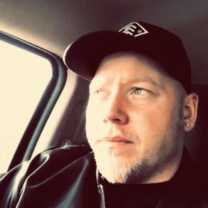 Meet your Posher, Ronald